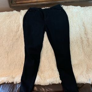 Ladies black skinny jeans